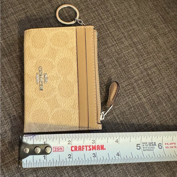 Coach Beige Signature Card Holder - Picture 4 of 5
